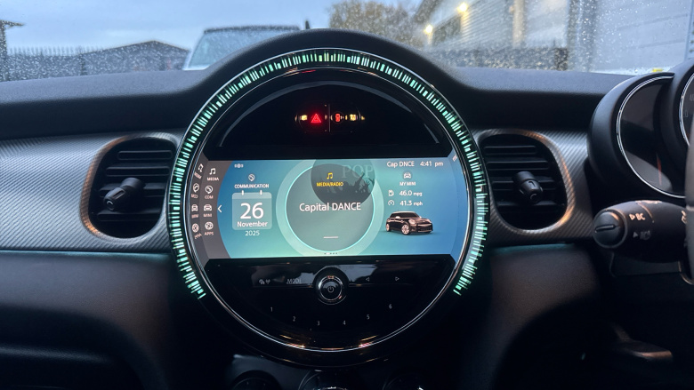 MINI Hatchback 1.5 Cooper Exclusive 5dr Auto Petrol Hatchback